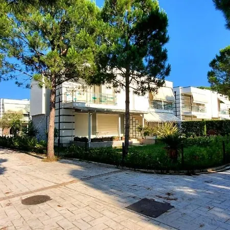 Aldeamento Turístico Artino
